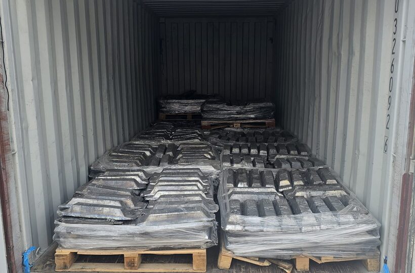 Lead ingots on pallets