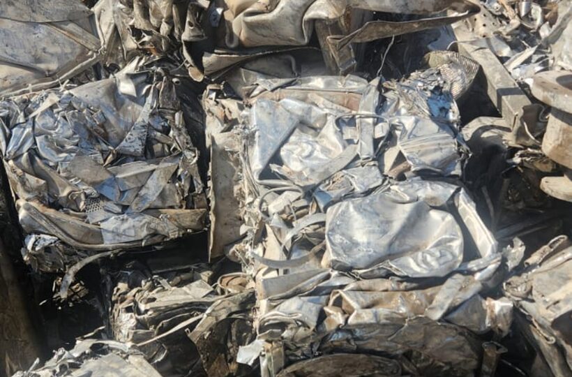 Stainless steel baled scrap